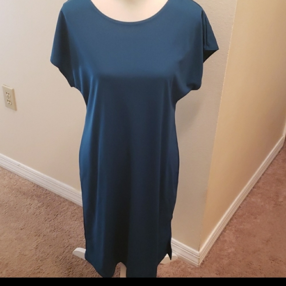 Green dress